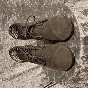 Toms Ankle Boots 8